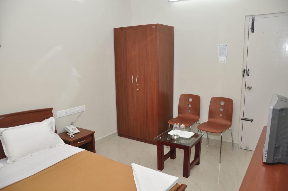Hotel Spacio Chennai Ngoại thất bức ảnh